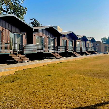 Vrindavan Greens Resort Ουνταϊπούρ Εξωτερικό φωτογραφία